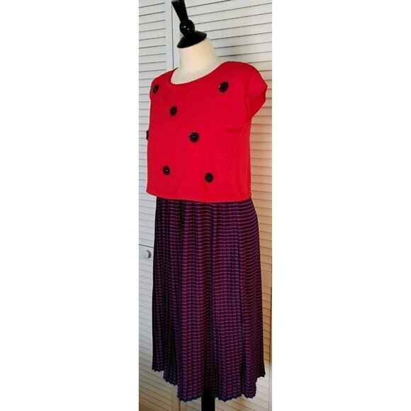 NWT Little Marc Jacobs Red and Purple Crepe Medi Dress Beaded Flowers Size 12+ - Picture 2 of 10